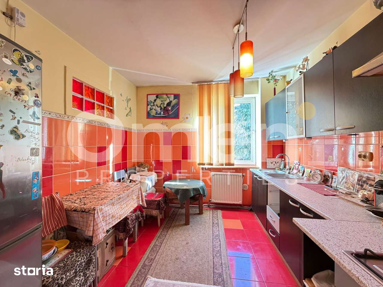 Apartament cu 3 camere, decomandat, etaj intermediar, zona Iuliu Maniu — fotografia 1