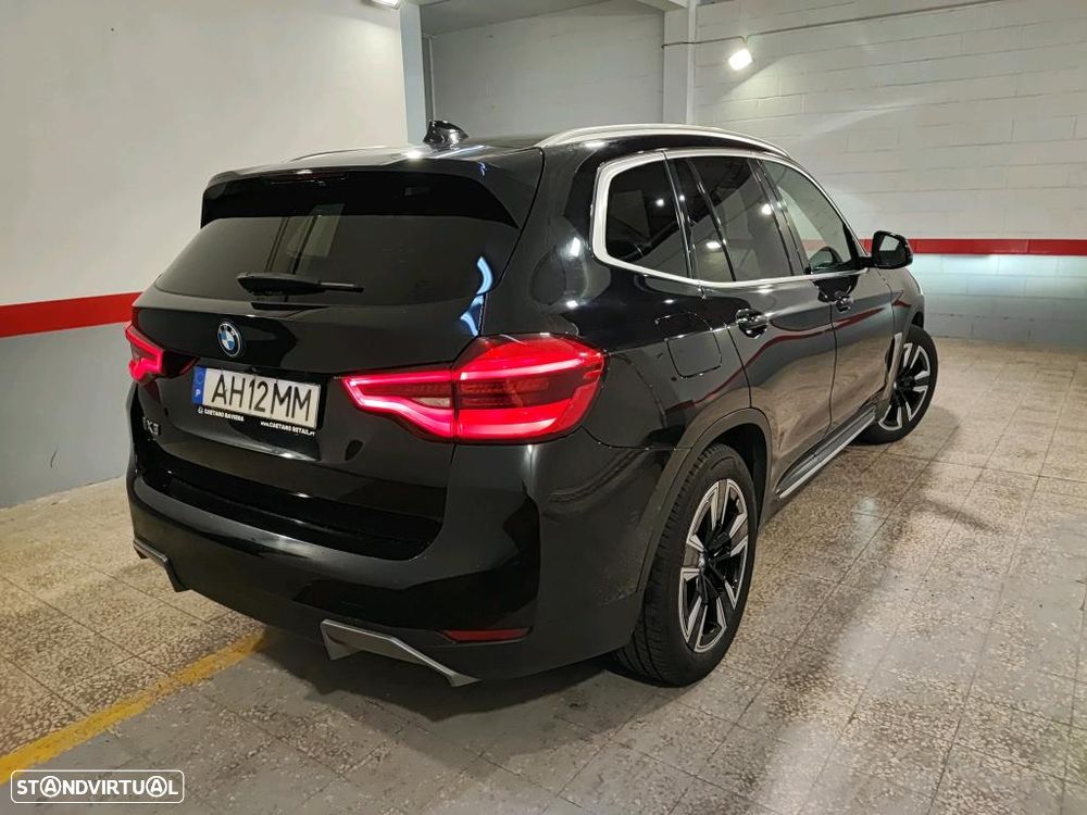 BMW iX3 Inspiring - 3