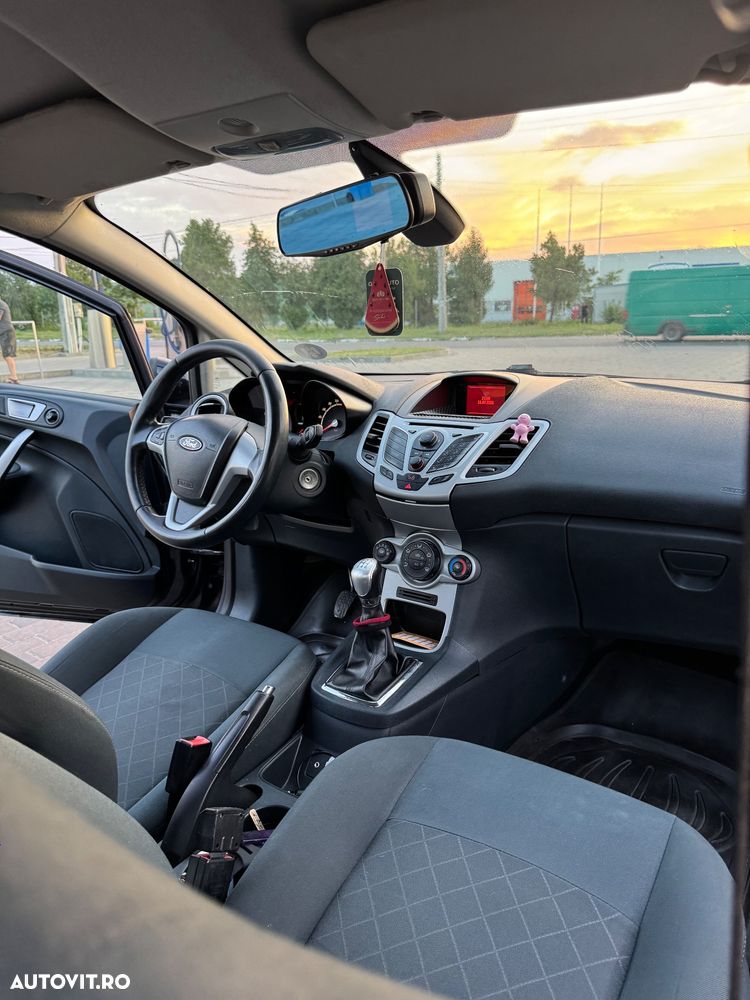FORD Fiesta 2011 — imagine 19