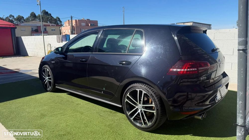 VW Golf 2.0 TDI GTD - 10