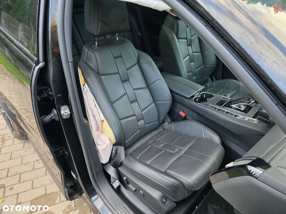 DS Automobiles DS 7 Crossback 1.6 E-Tense 4x4 Louvre - 17