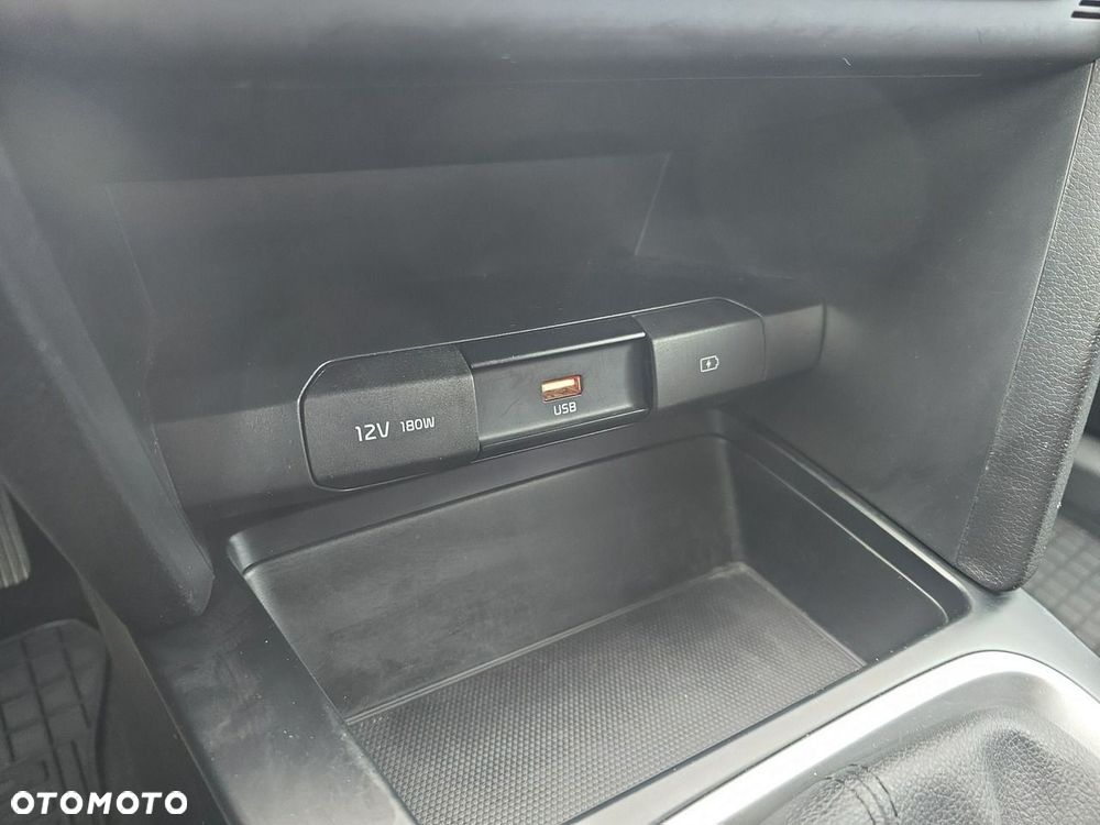 Kia Ceed - 27