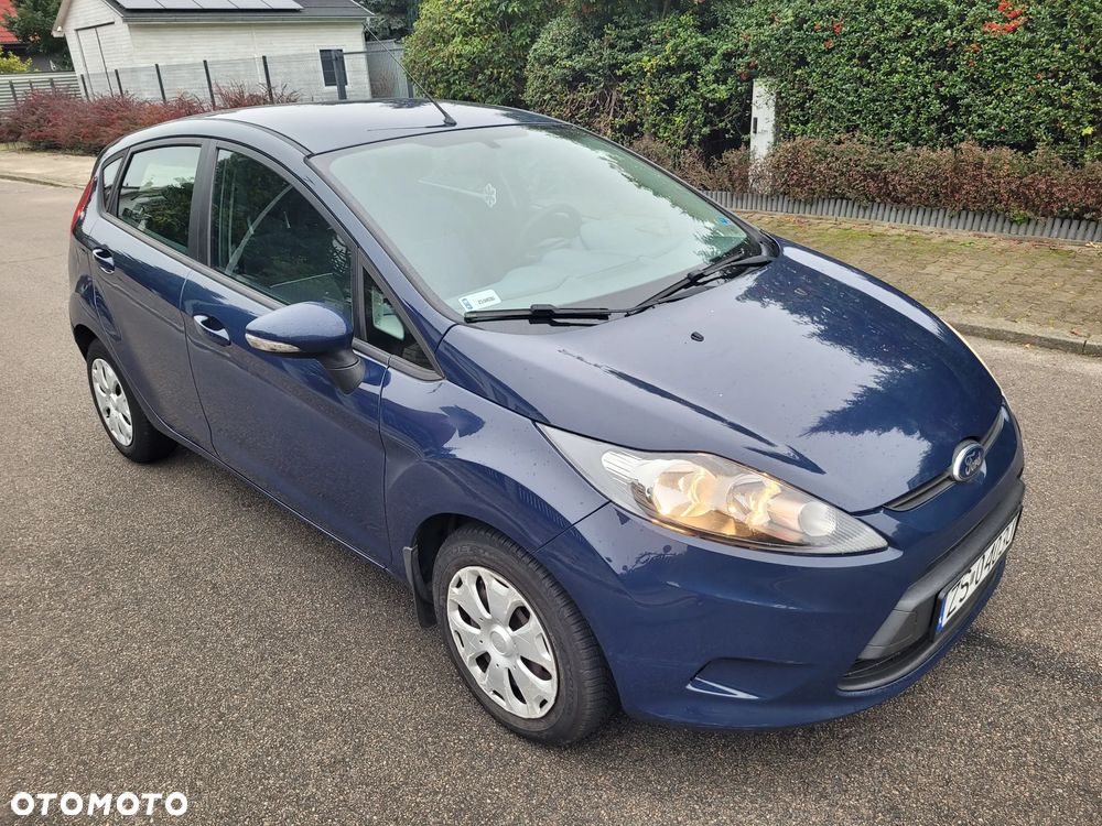 Ford Fiesta - 2