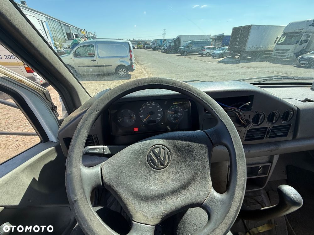 Volkswagen LT 28 SDI - 8