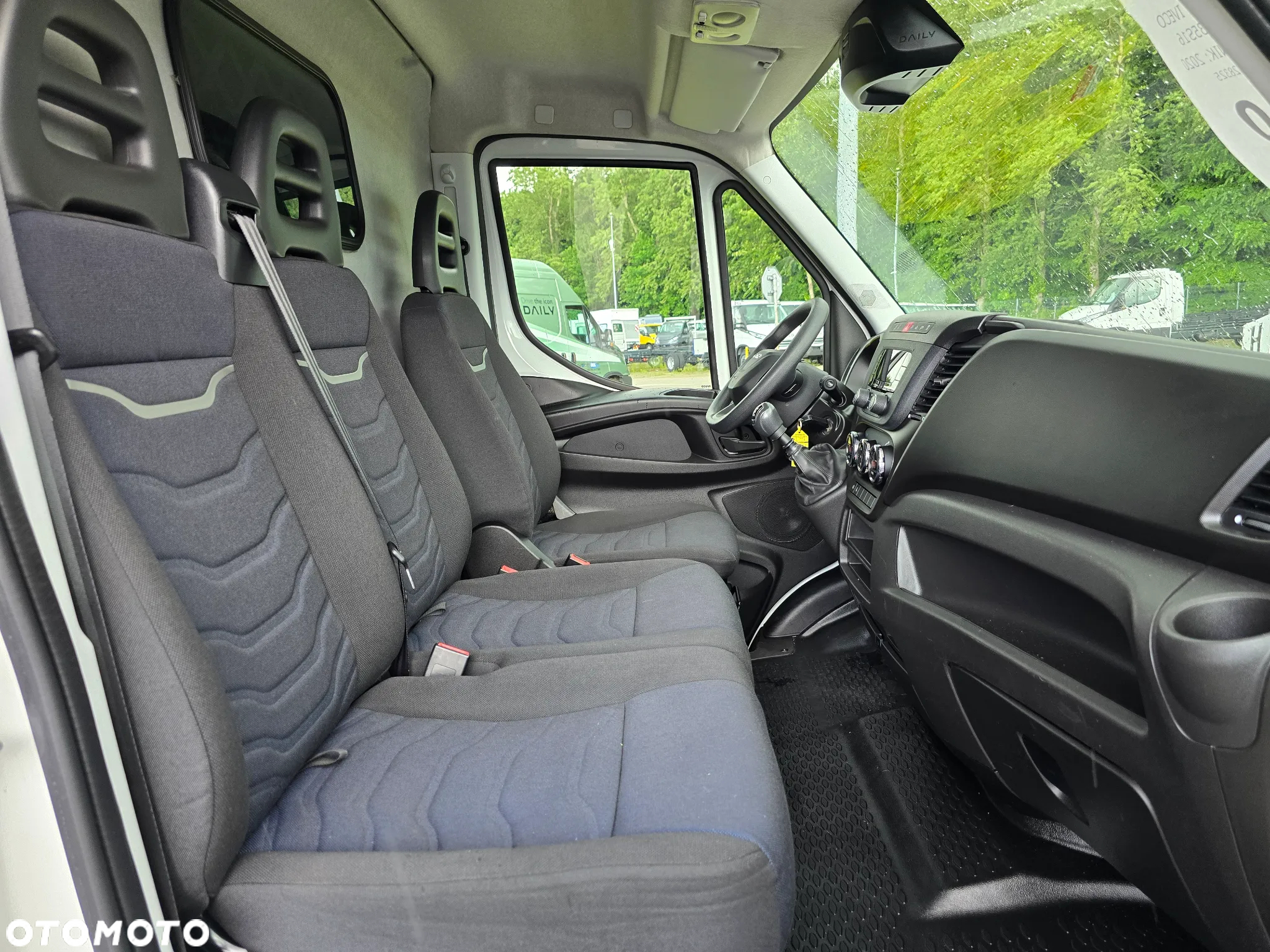 Iveco DAILY 35S16 Furgon L3H2 - 17