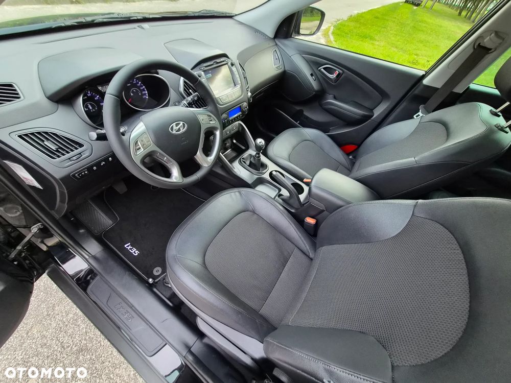 Hyundai ix35 - 22