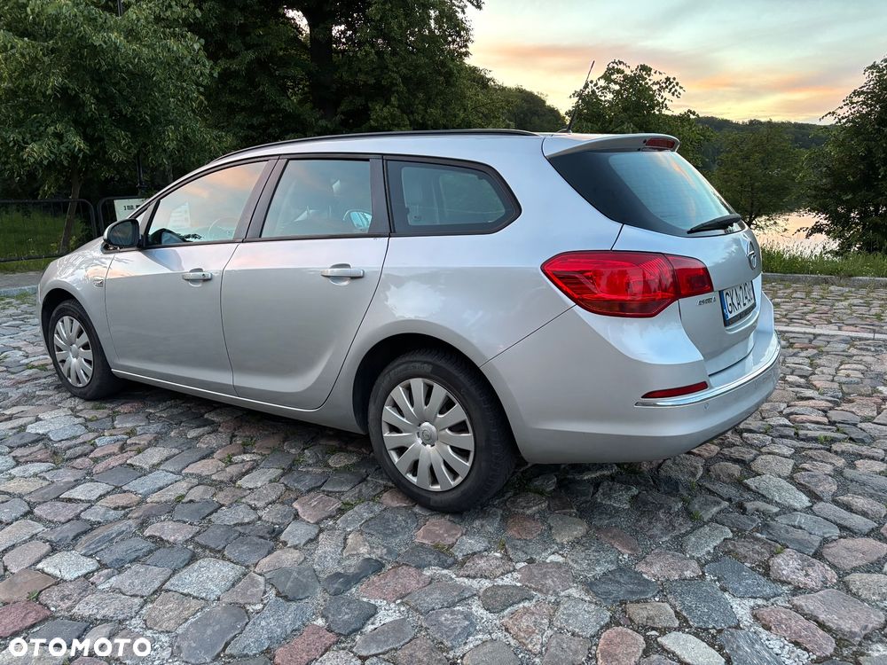 Opel Astra 1.7 CDTI Enjoy - 6