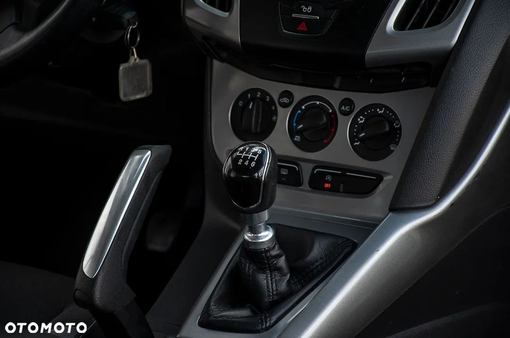 Ford Focus - 40