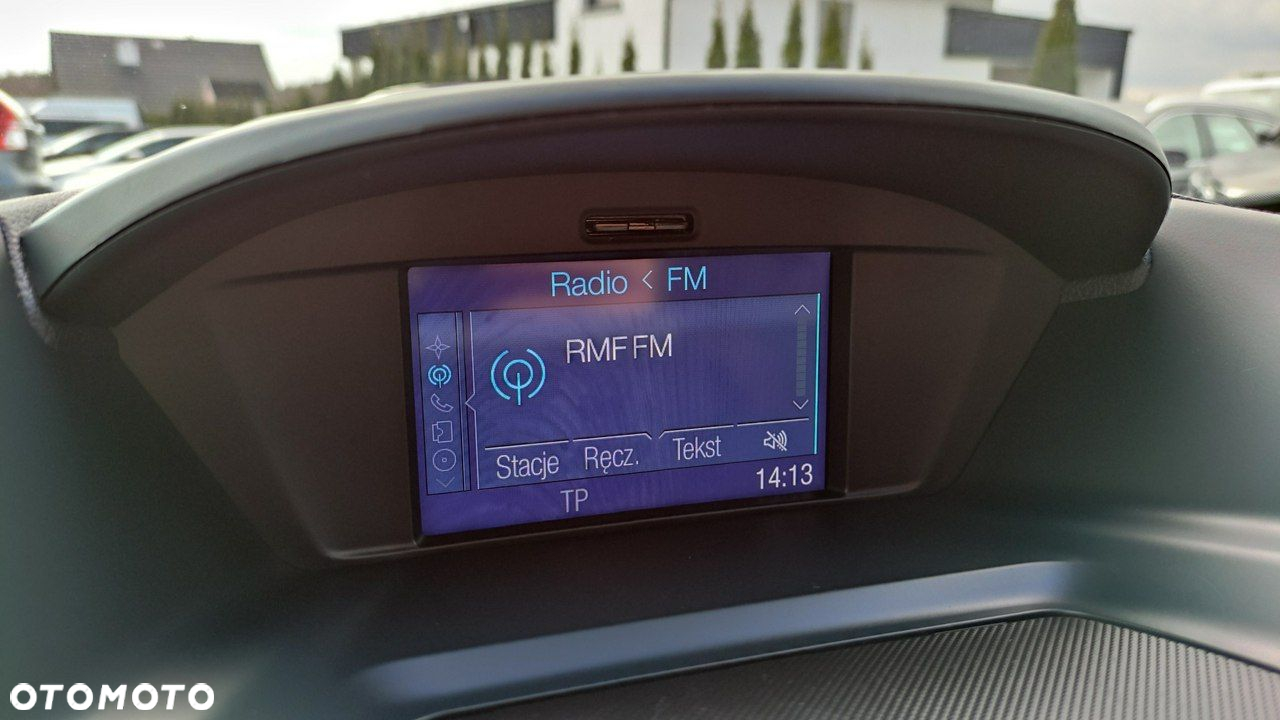 Ford Grand C-MAX - 26