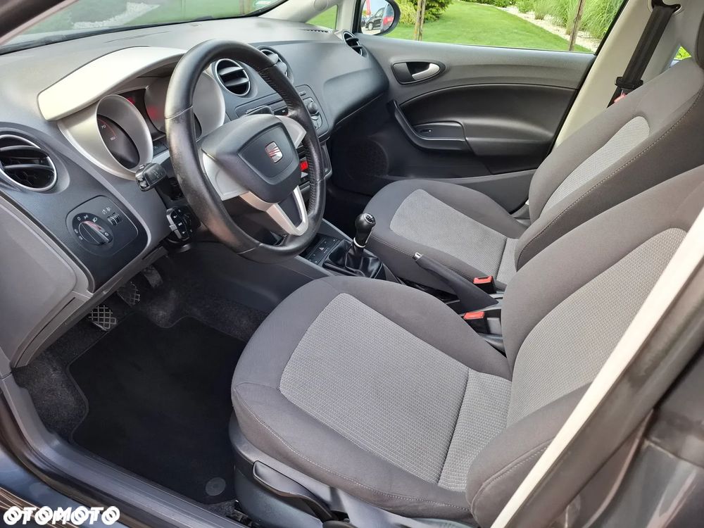 Seat Ibiza 1.4 16V Style - 34