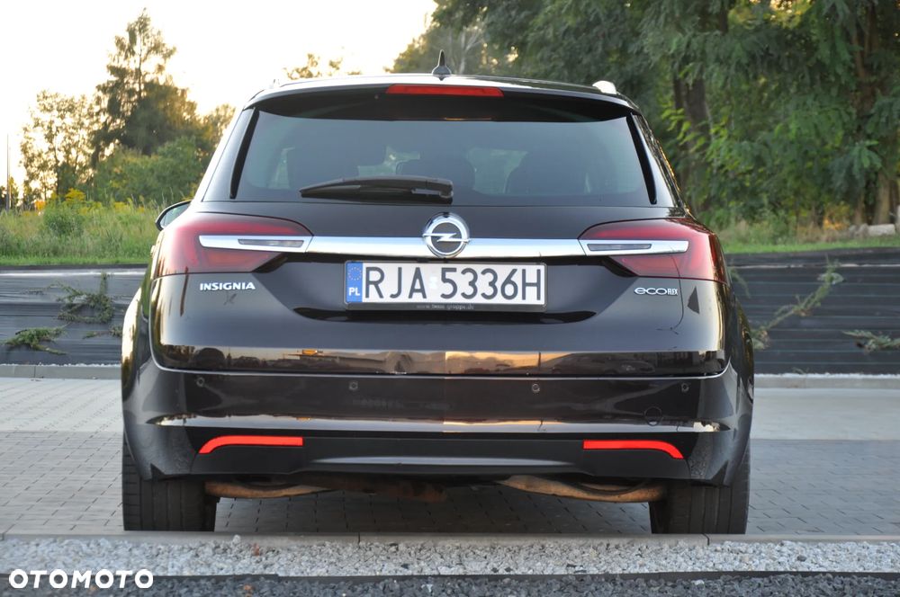 Opel Insignia 2.0 CDTI Cosmo S&S - 10