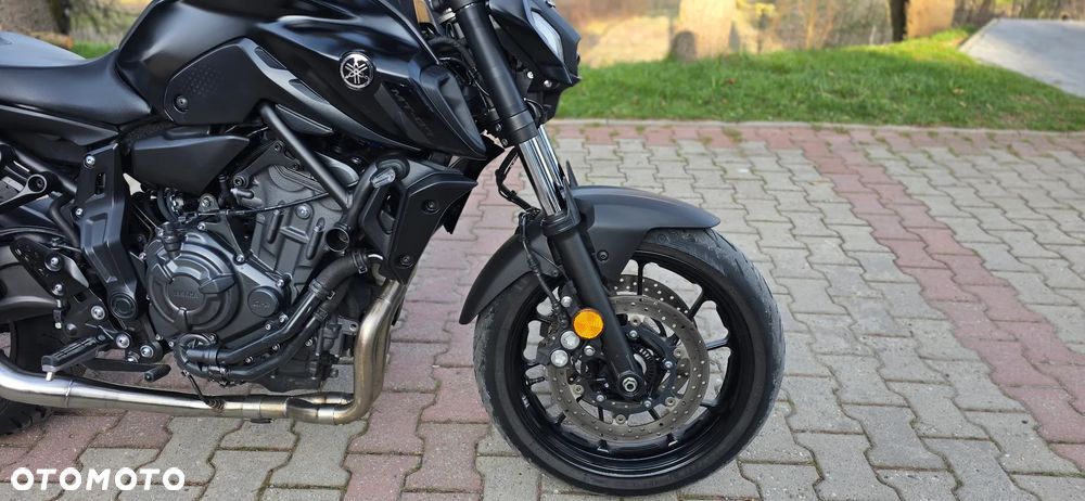 Yamaha MT - 8