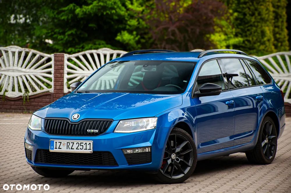 Skoda Octavia 2.0 TDI RS DSG - 2