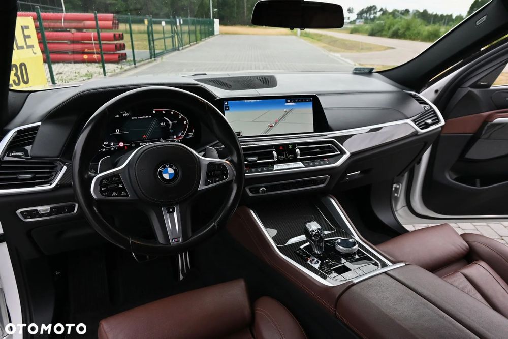 BMW X6M - 32