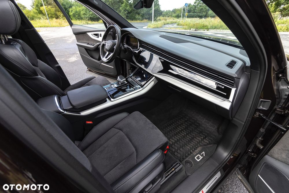Audi Q7 45 TDI mHEV Quattro S Line Tiptr - 33