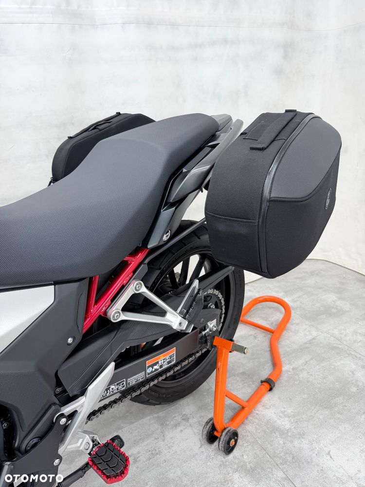 Honda CB - 26