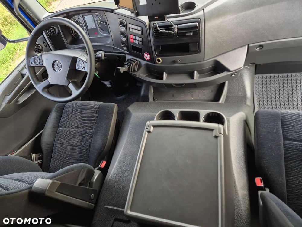 Mercedes-Benz Atego 1224 7.75m TOP1 STAN WINDA HAK z Niemiec tylko 320 000km UBRANIÓWKA czyściutki 6 cylindrów - 7