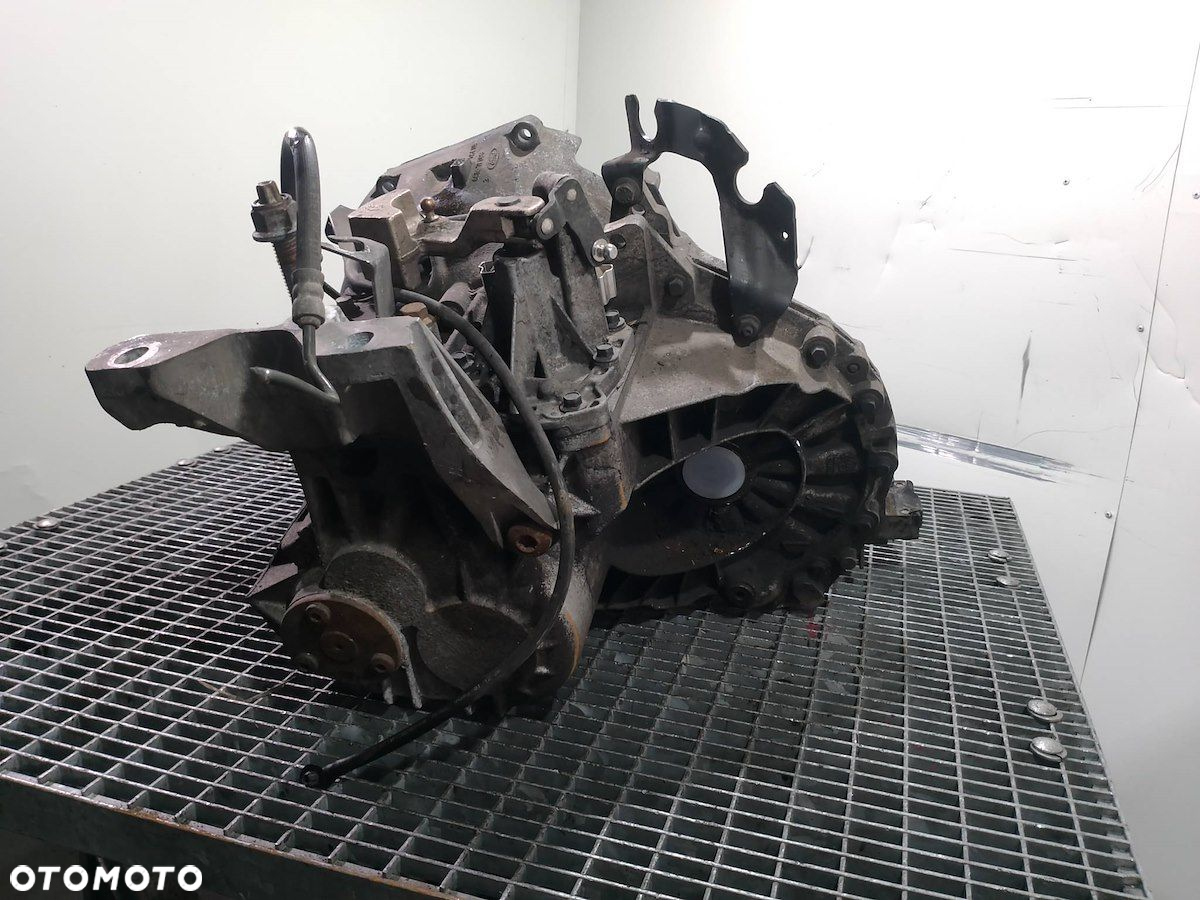 SKRZYNIA BIEGÓW MANUALNA FORD TRANSIT MK7 6C1R7002NB 2.2 TDCI - 3