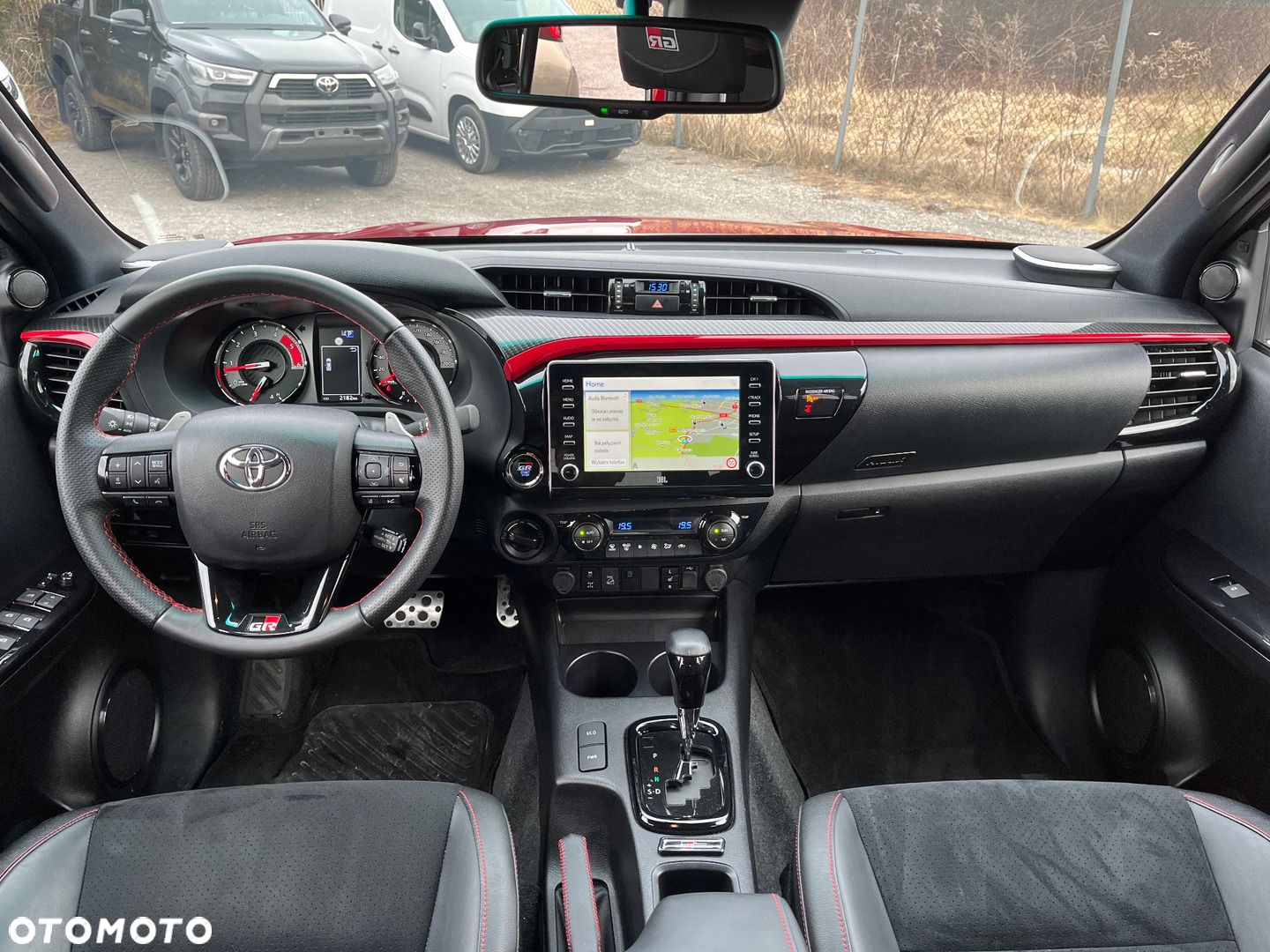 Toyota Hilux 2.8 D-4D Double Cab GR Sport 4x4 - 5