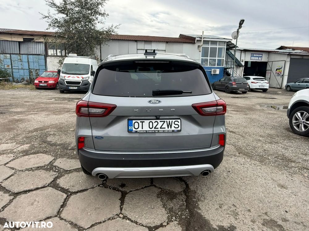 Ford Kuga 1.5 EcoBoost A8 FWD Titanium - 9