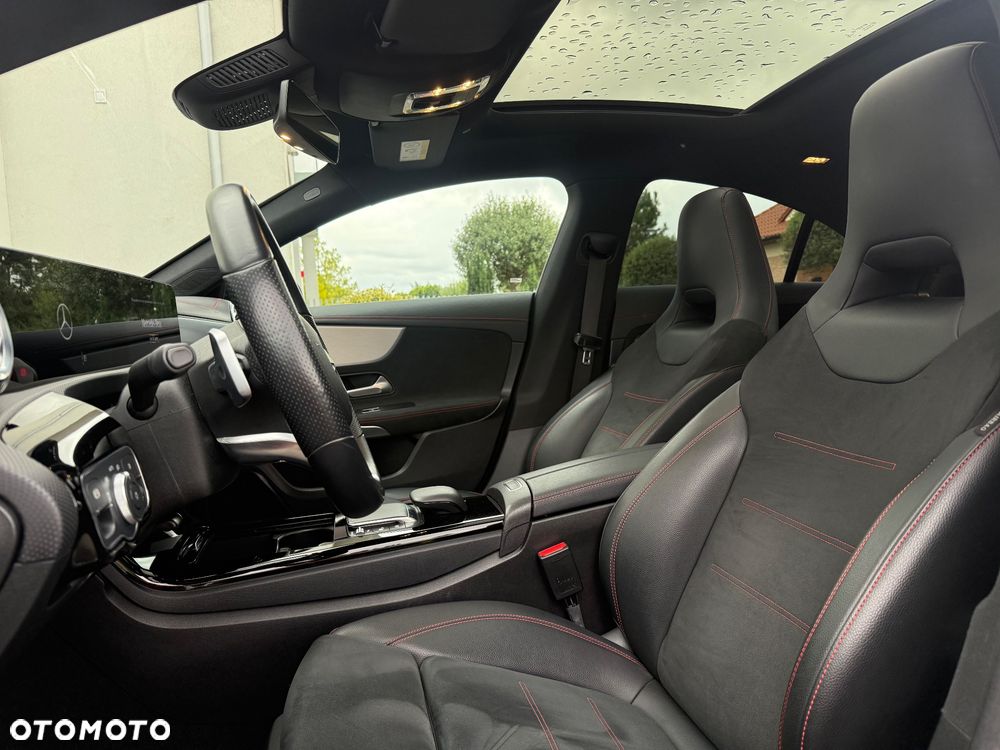 Mercedes-Benz CLA 200 AMG Line 7G-DCT - 10