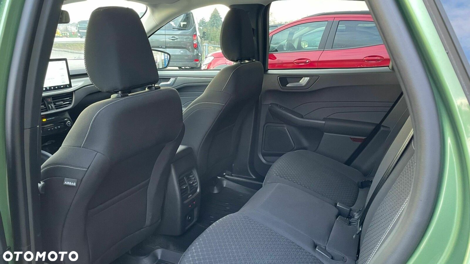 Ford Kuga - 17