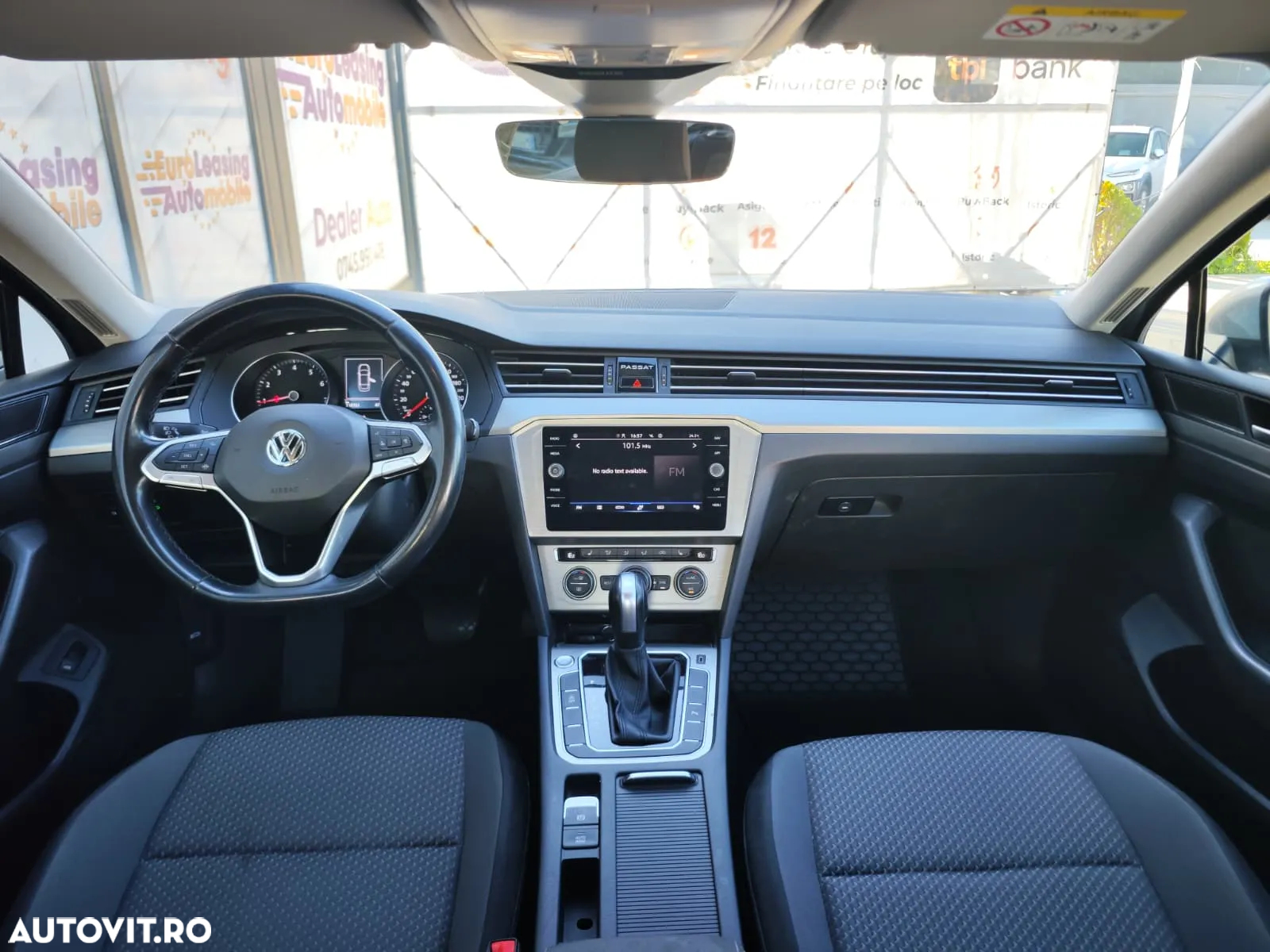 Volkswagen Passat 1.5 TSI ACT DSG Advance - 9