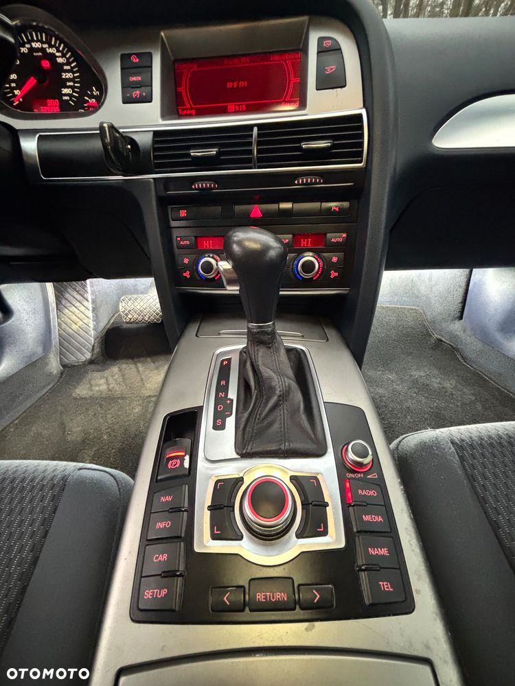 Audi A6 Avant 2.0 TDI DPF Multitronic - 18