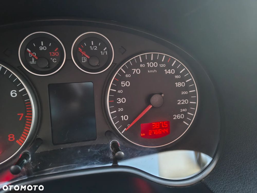 Audi A3 Sportback 1.6 Attraction - 16