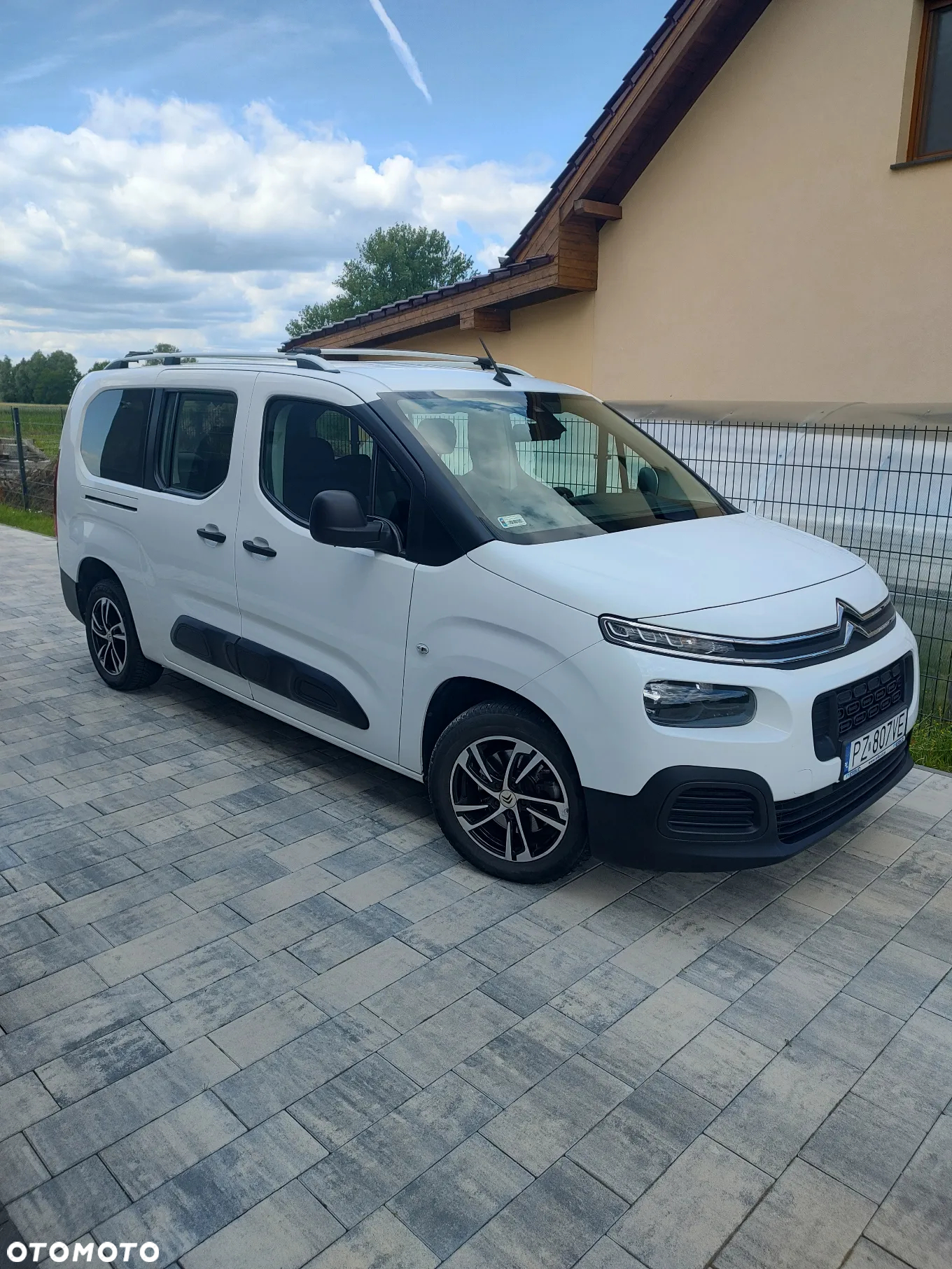 Citroën Berlingo XL 1.5 BlueHDI Feel - 2