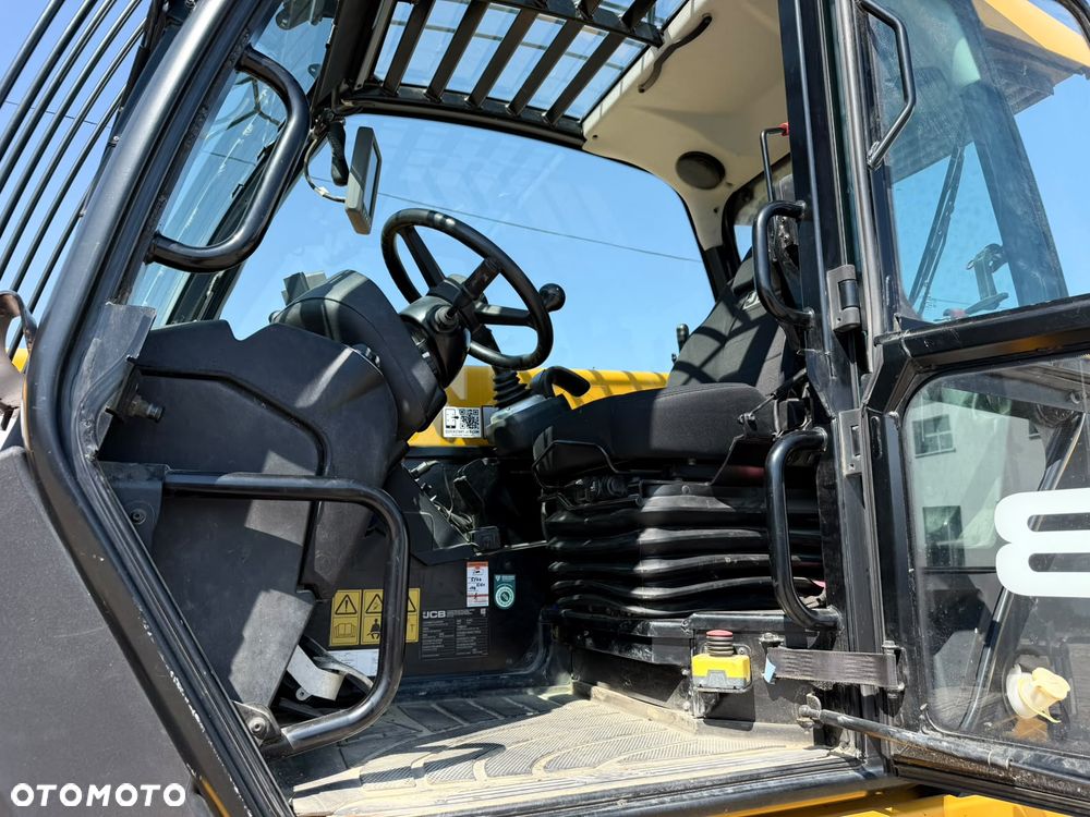 JCB 5.5-21 - 10