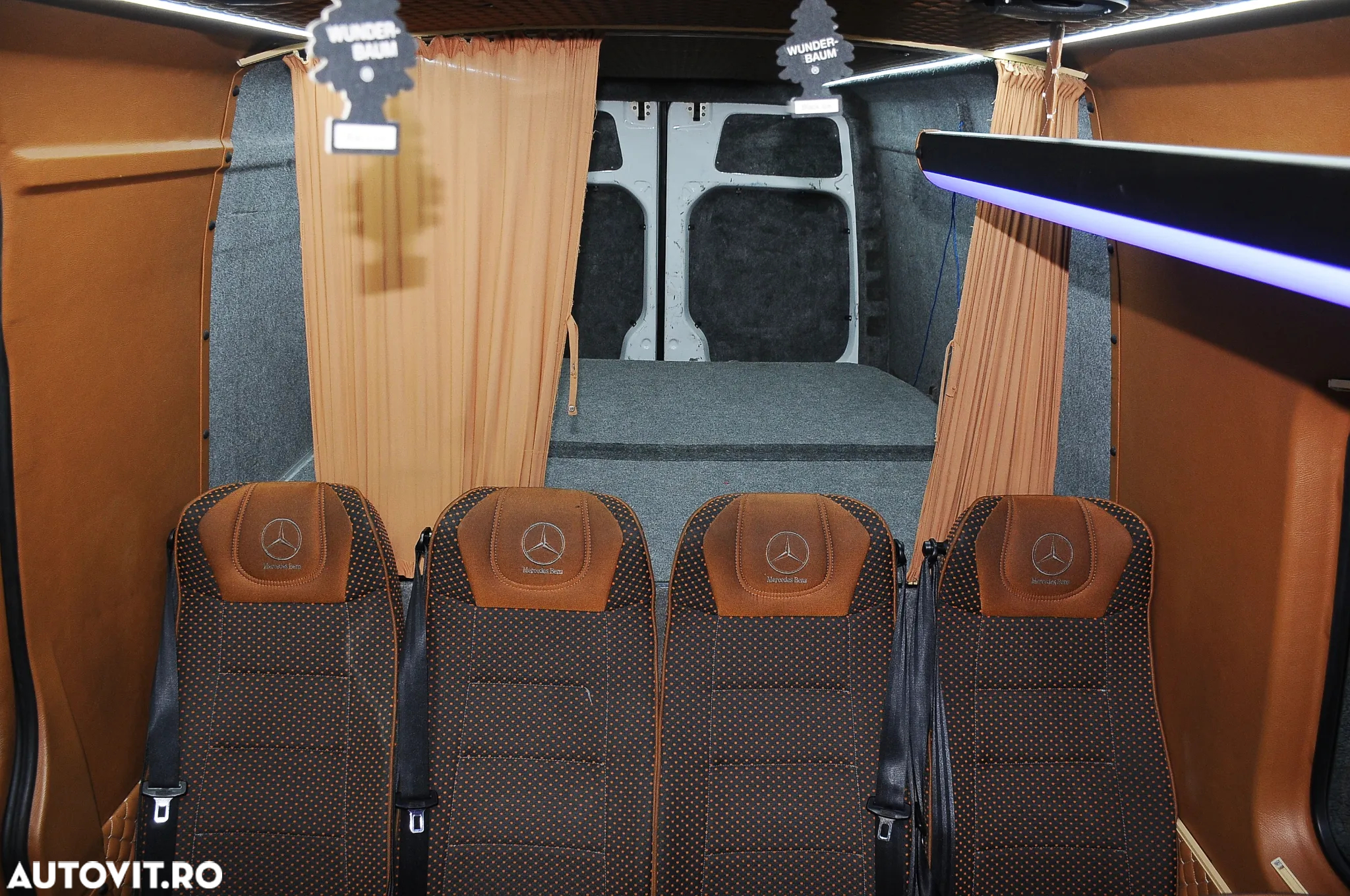 Mercedes-Benz Sprinter - 15