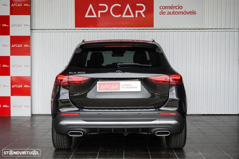 Mercedes-Benz GLA 200 AMG Line - 6