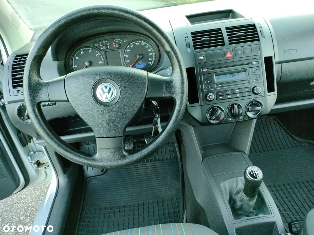 Volkswagen Polo 1.2 Style - 32