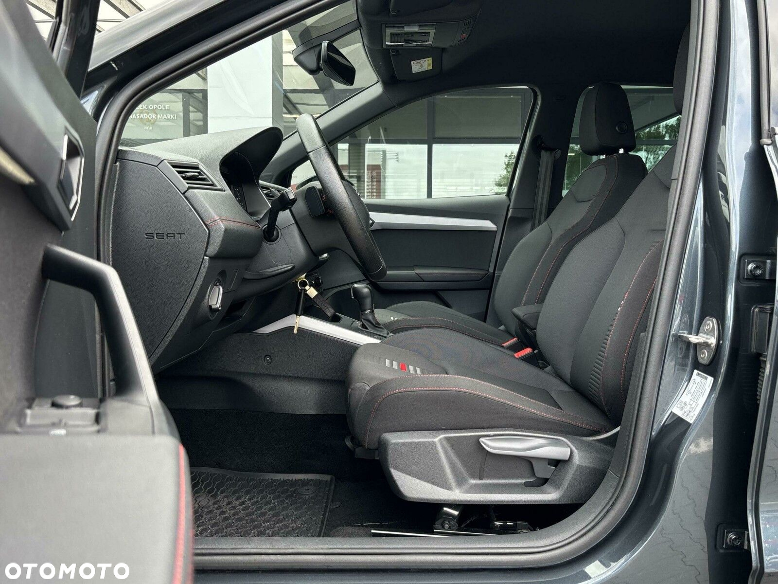 Seat Arona - 13