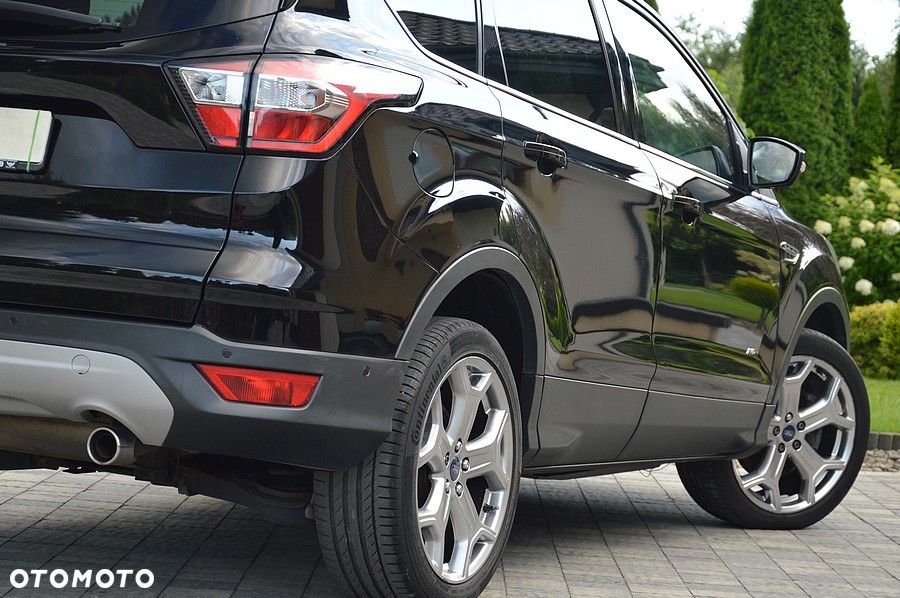 Ford Kuga 2.0 TDCi 4WD Titanium Plus - 17
