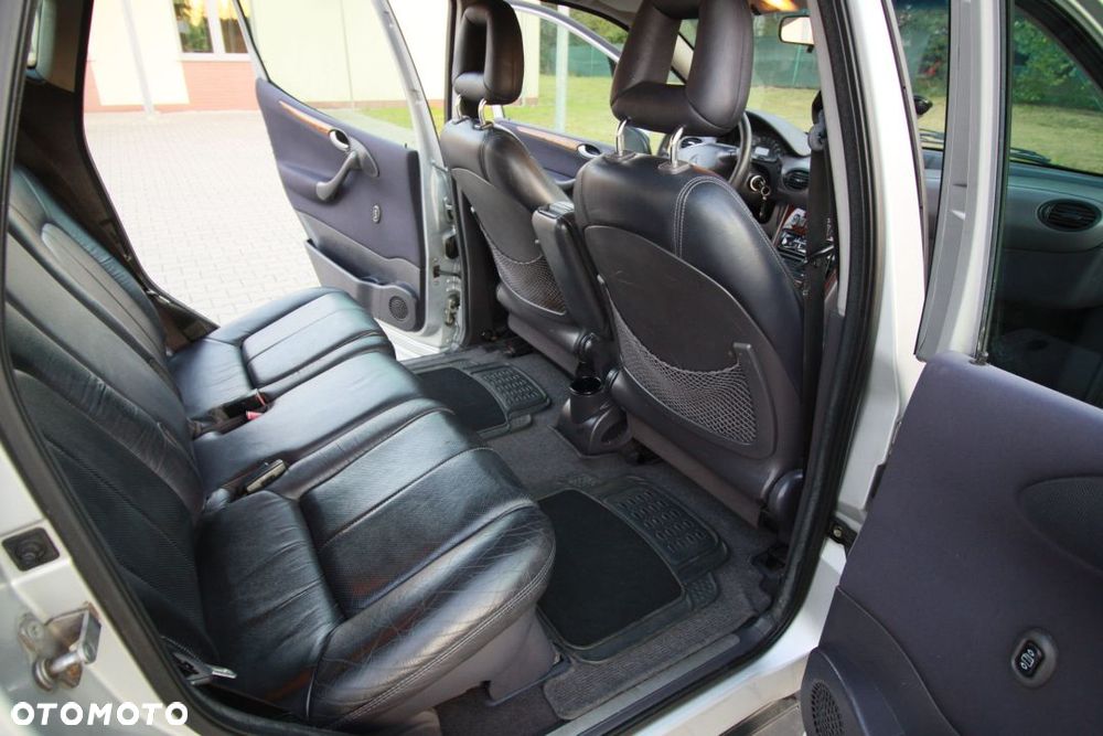 Mercedes-Benz Klasa A 160 Elegance - 12