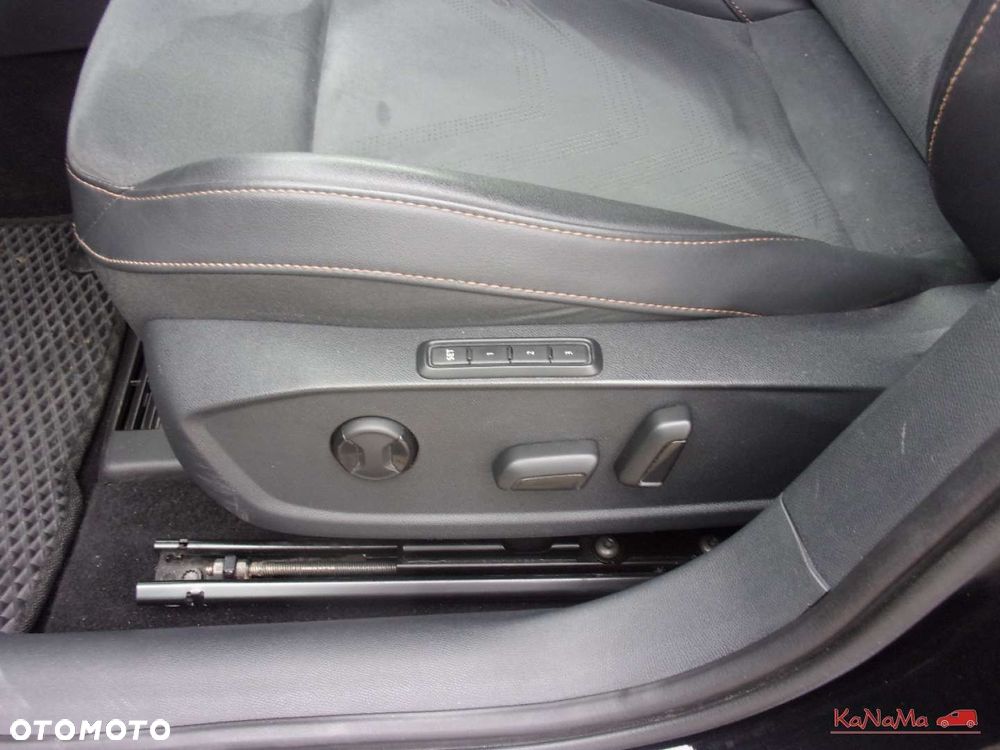 Cupra Formentor - 16