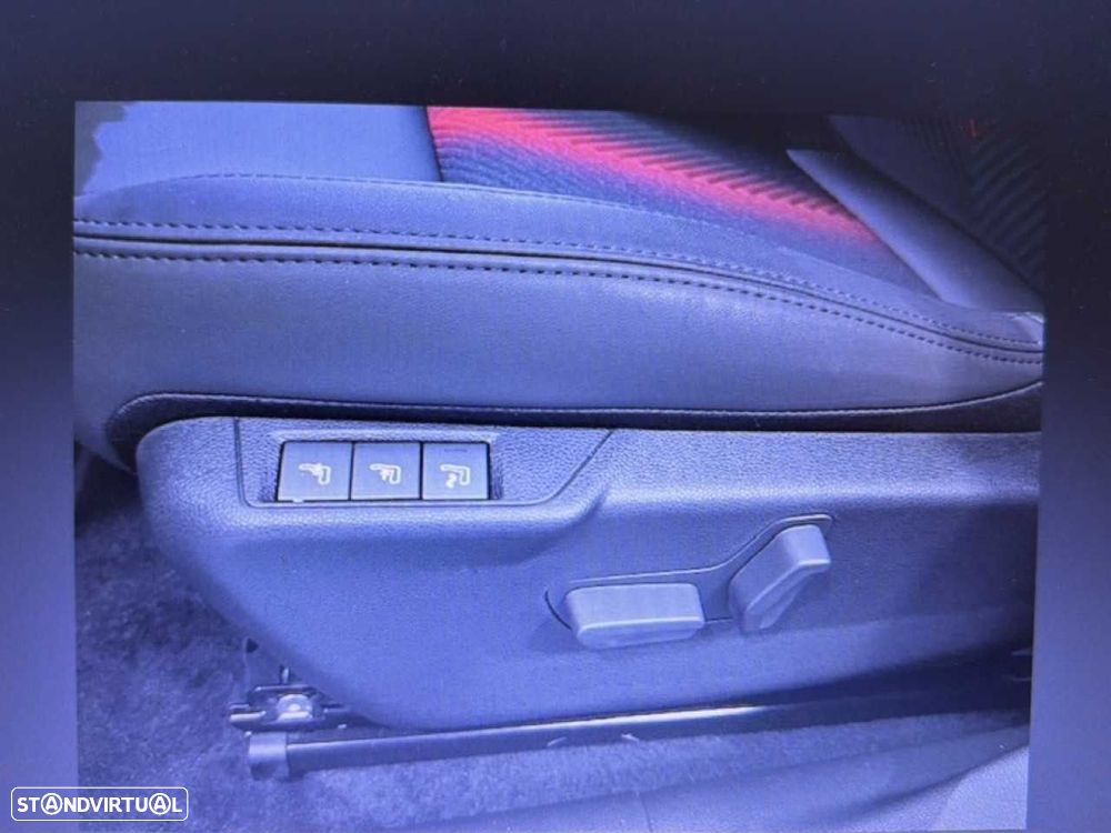 Alfa Romeo Junior Elletrica 50 kWh - 11