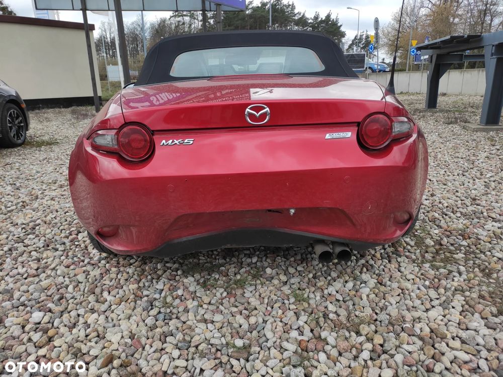 Mazda MX-5 RF SKYACTIV-G 131 Exclusive-Line - 4