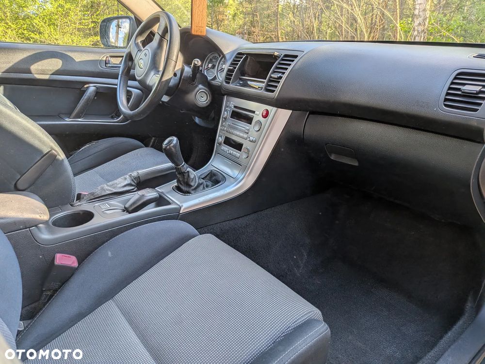 Subaru Legacy 2.0i MT - 7