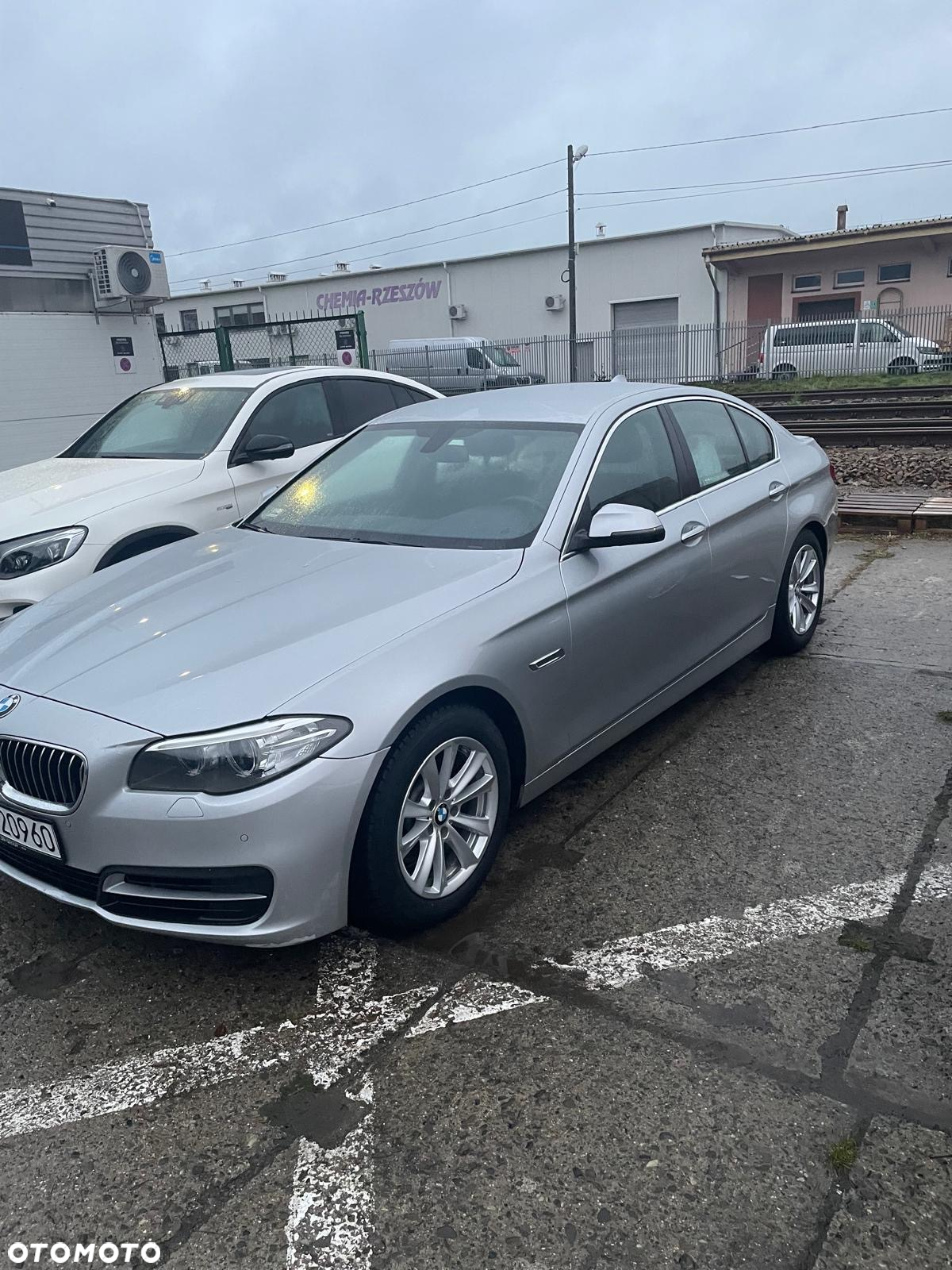 BMW Seria 5 520d - 2