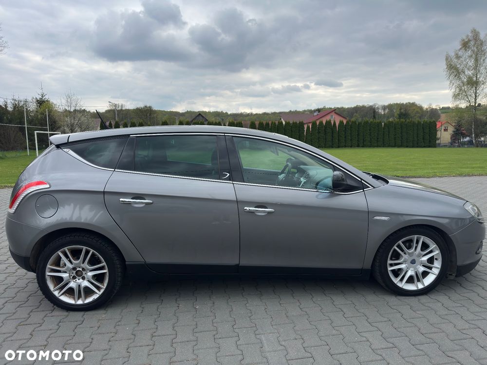 Lancia Delta 2.0 MultiJet 16v Platino - 4