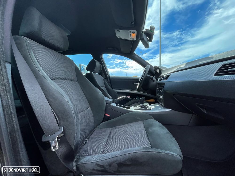 BMW 320 d Touring Sport - 13