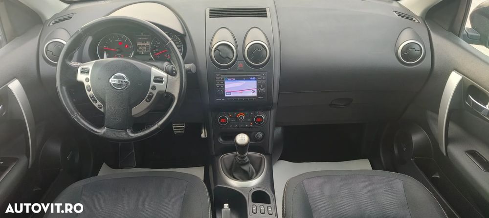 Nissan Qashqai 1.5 DCI TEKNA - 8