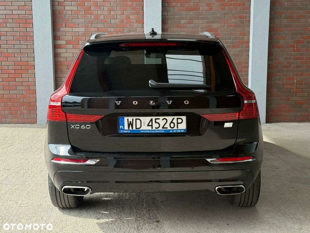 Volvo XC 60 - 4