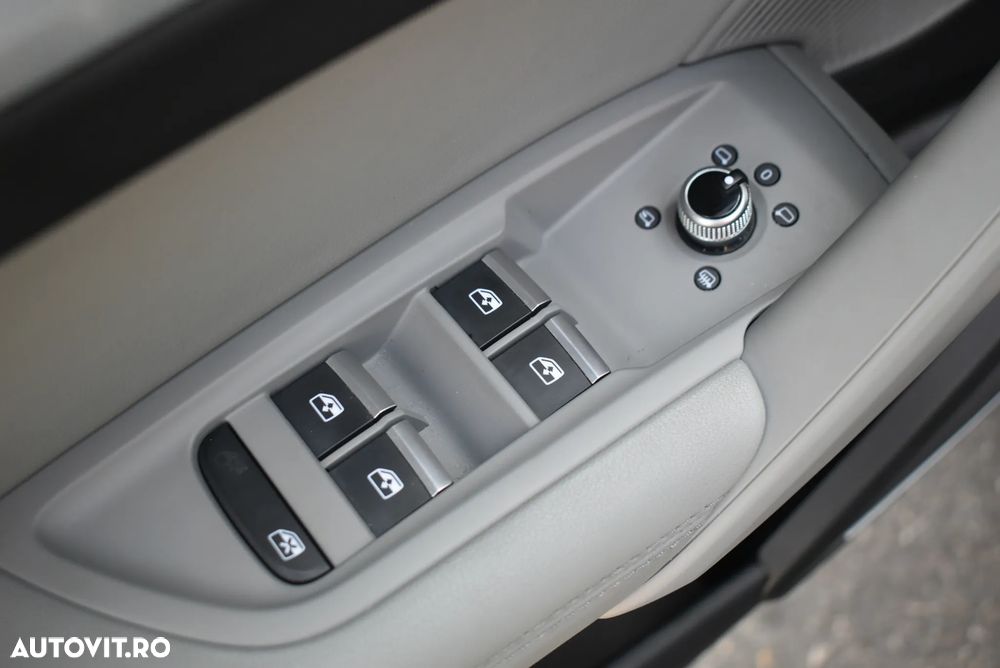 Audi Q5 40 TDI quattro S tronic MHEV Advanced - 17