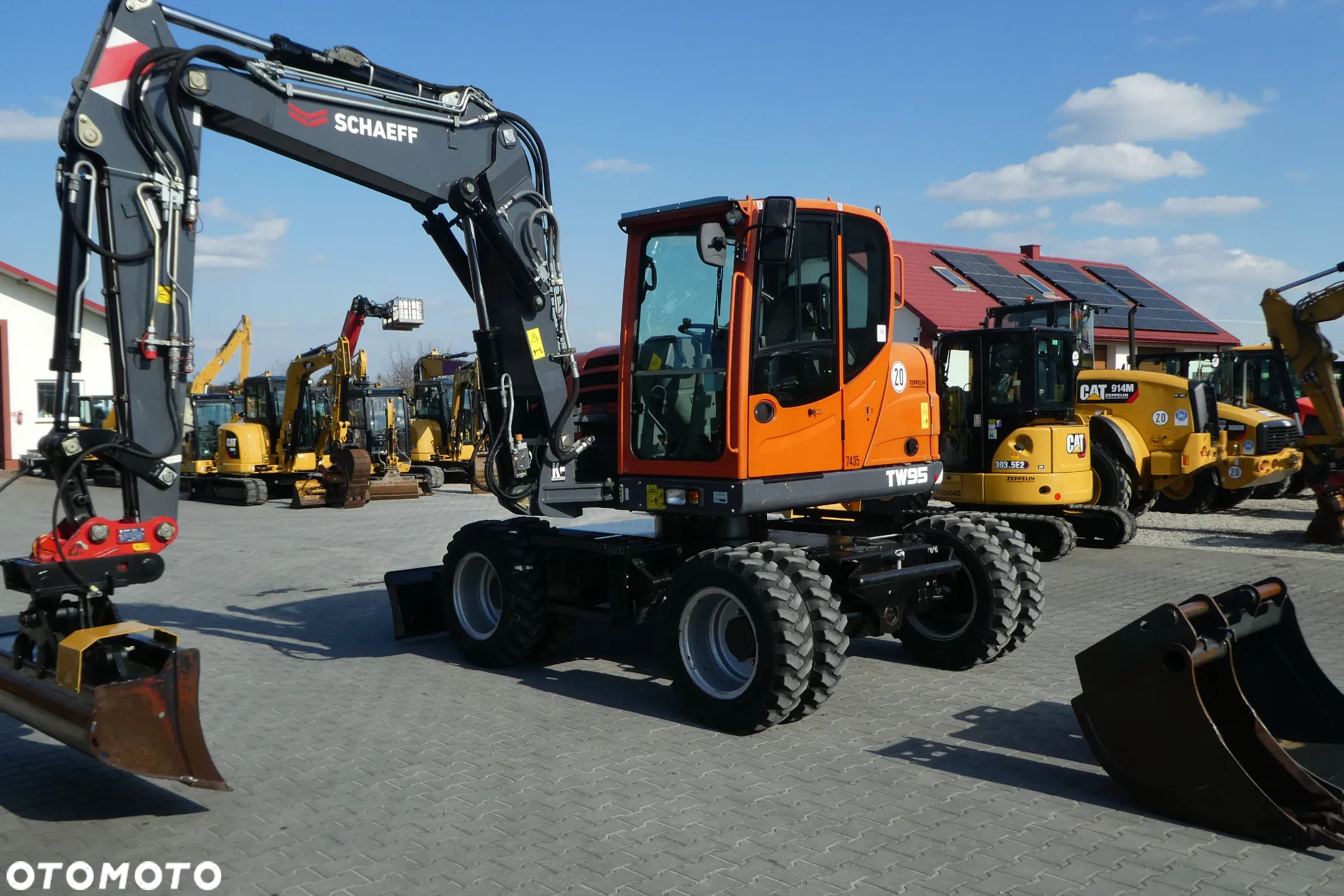 Schaeff TW 95 Z NIEMIEC TRZY ŁYZKI 2200 MTG - 32