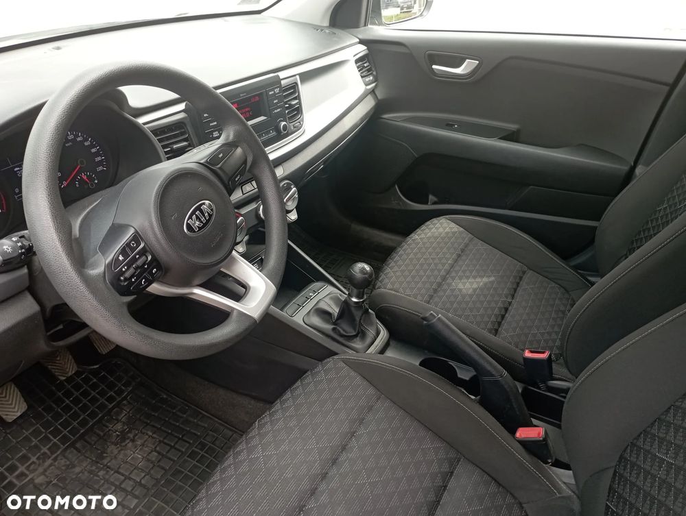 Kia Rio 1.2 M - 3