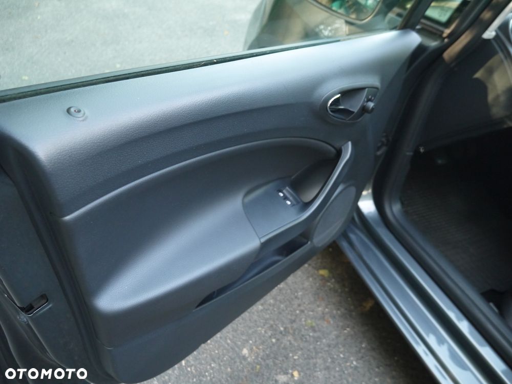 Seat Ibiza 1.4 16V Style Viva - 19